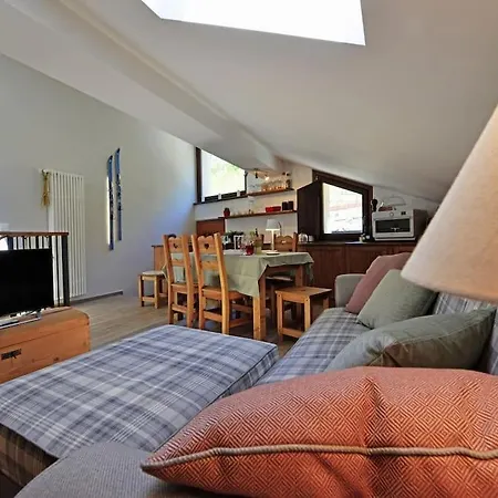 Apartment Maison De La Tour Challancin